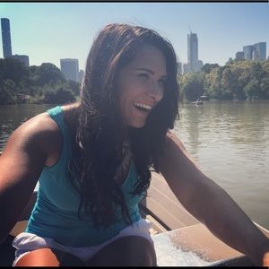 Meet your Posher, Amber